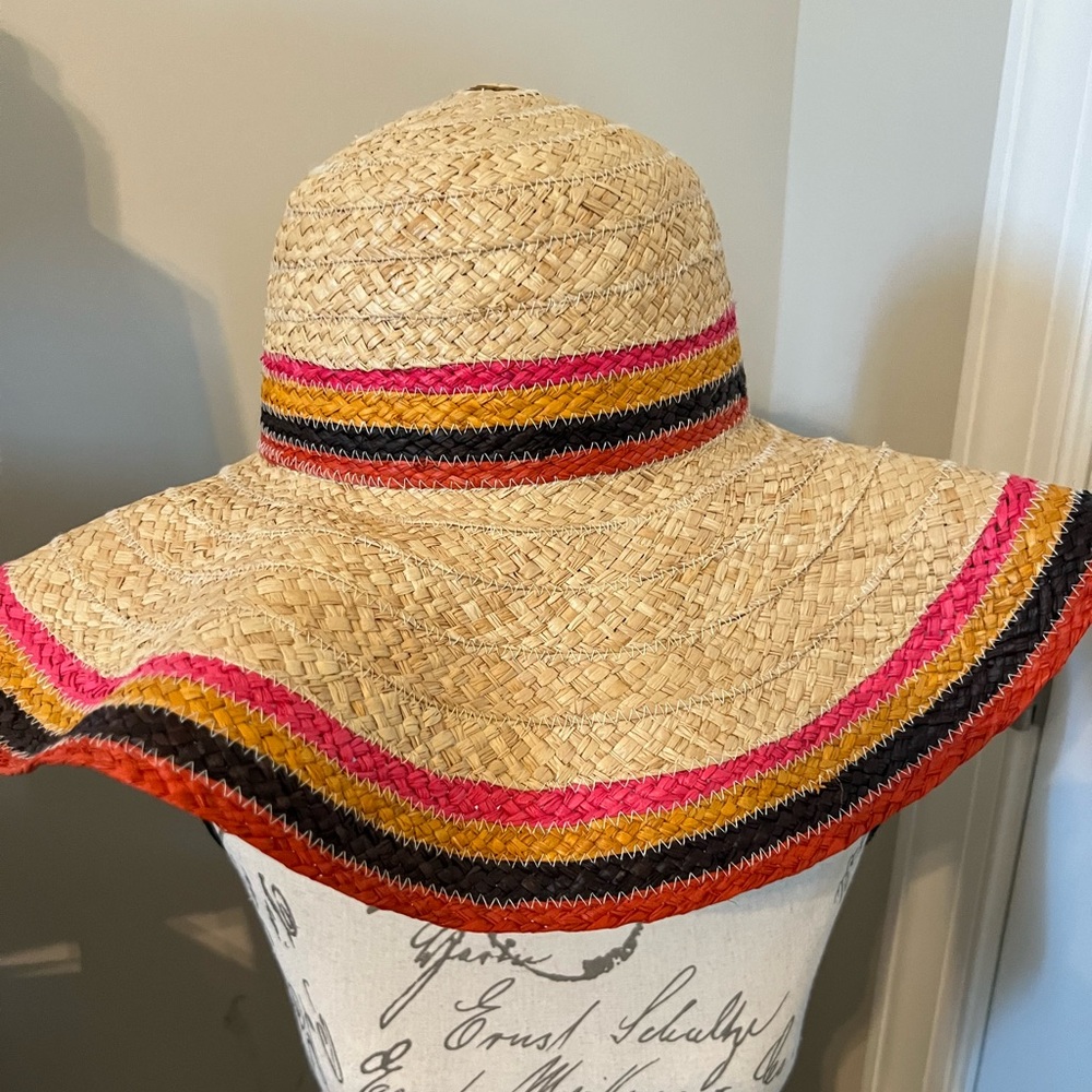 Tory Burch pool/beach hat